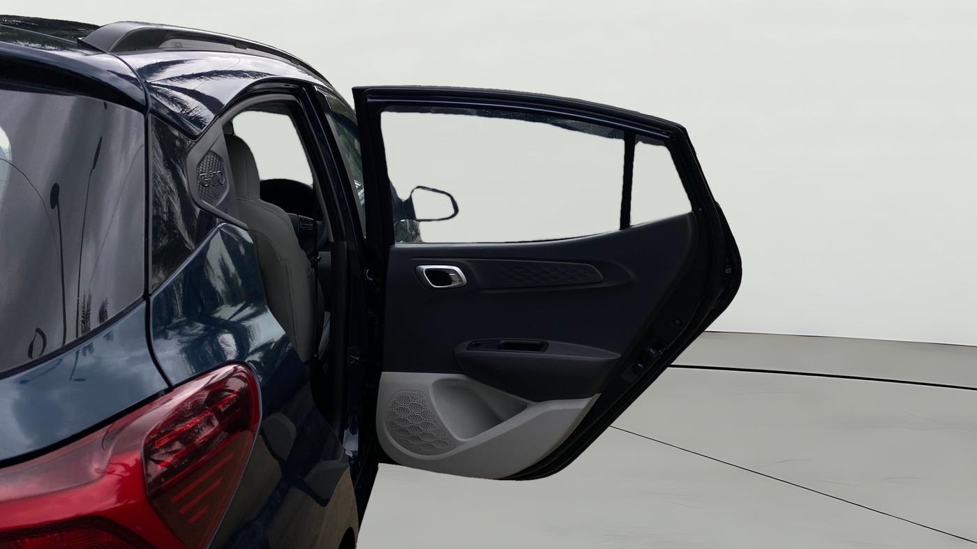 2023 Hyundai GRAND I10 NIOS SPORTZ AMT 1.2 KAPPA VTVT, Petrol, Automatic, 8,326 km, RHS Rear Door