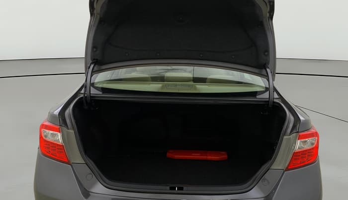 2014 Toyota Camry HYBRID, Hybrid, Automatic, 36,147 km, Boot Open Zoomed View