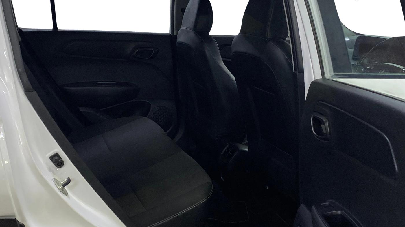 2025 Hyundai EXTER SX(O) CONNECT 1.2 AMT, Petrol, Automatic, 8,069 km, Right Side Rear Door Cabin
