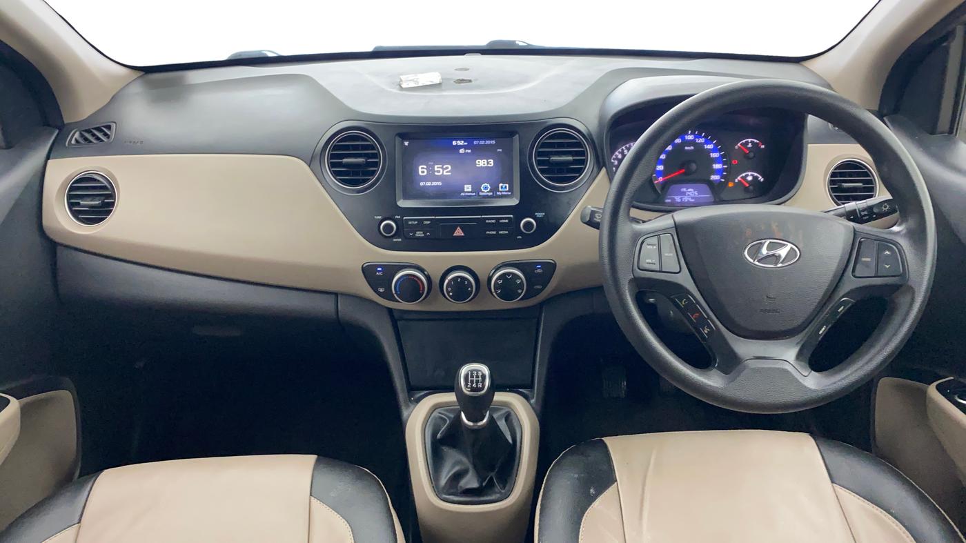 2017 Hyundai Xcent SX 1.2, Petrol, Manual, 75,896 km, Dashboard