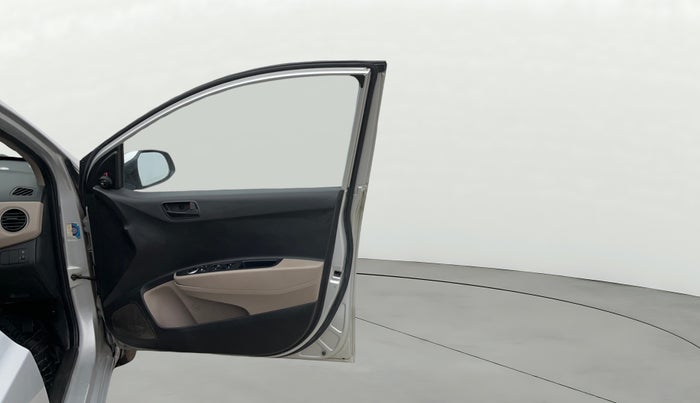 2016 Hyundai Grand i10 MAGNA 1.2 KAPPA VTVT, Petrol, Manual, 52,592 km, RHS Front Door