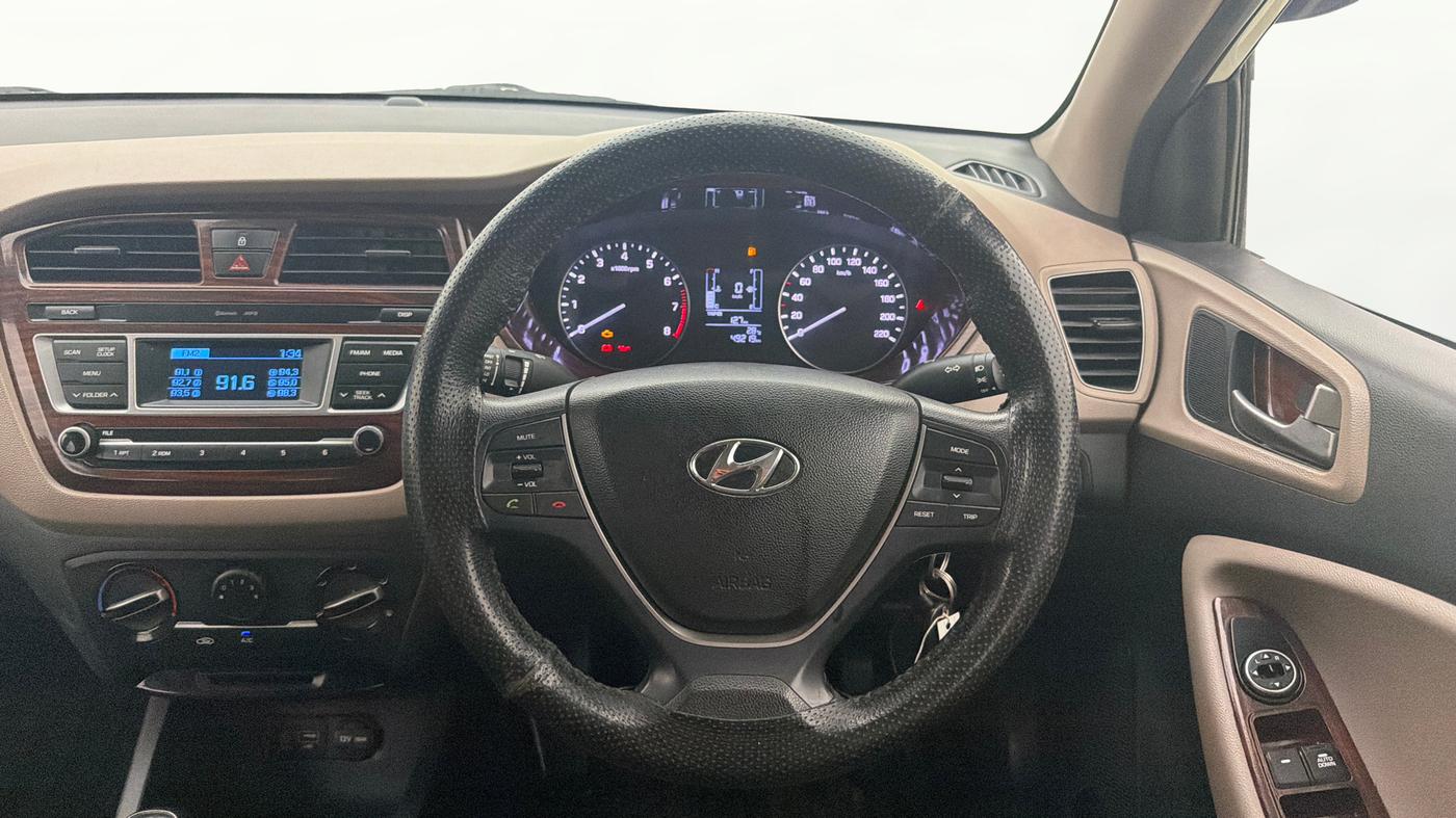 2016 Hyundai Elite i20 MAGNA 1.2, Petrol, Manual, 49,208 km, Steering Wheel Close Up