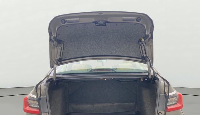 2020 Honda City 1.5L I-VTEC ZX CVT, Petrol, Automatic, 43,822 km, Boot Door Open