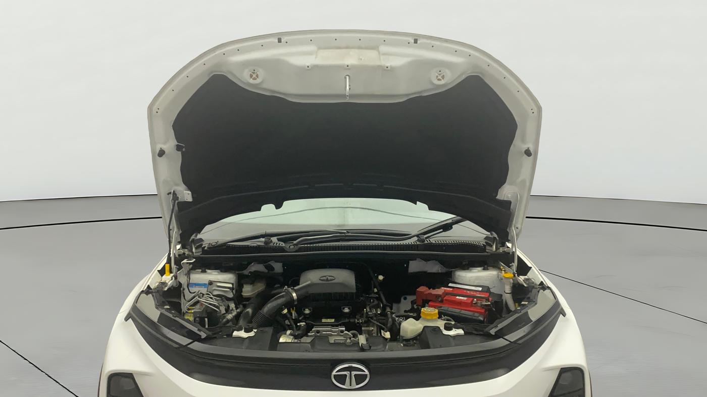 2023 Tata NEXON FEARLESS + SUNROOF DUAL TONE 1.2 PETROL, Petrol, Manual, 271 km, Open Bonet