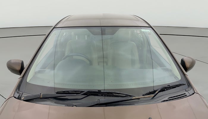 2015 Maruti Ciaz ZXI+, Petrol, Manual, 76,770 km, Front Windshield