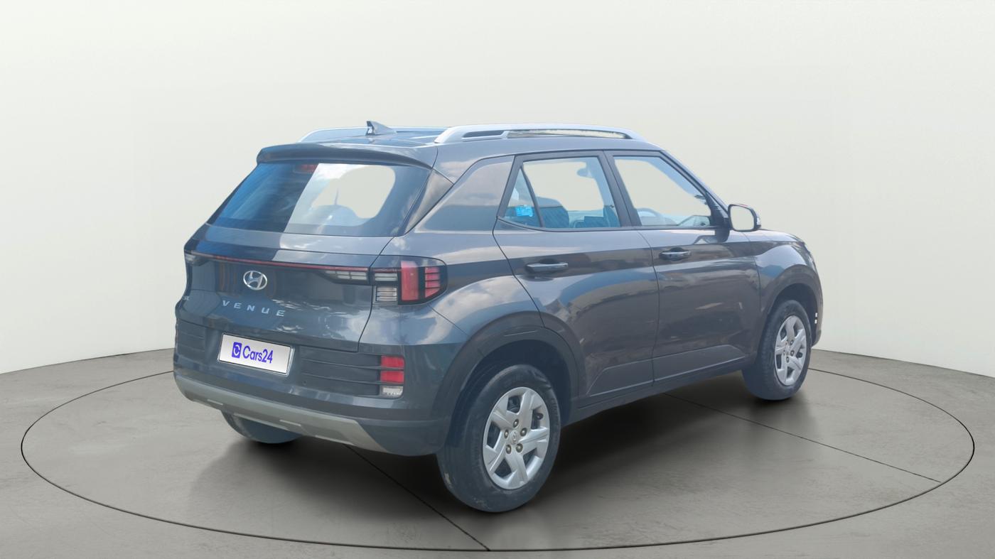 2022 Hyundai VENUE SX 1.2 PETROL, Petrol, Manual, 33,977 km, Right Back Diagonal