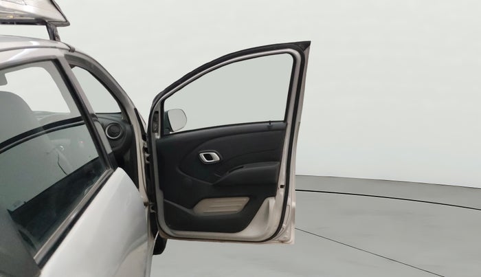 2019 Datsun Redi Go S 1.0, CNG, Manual, 43,237 km, RHS Front Door