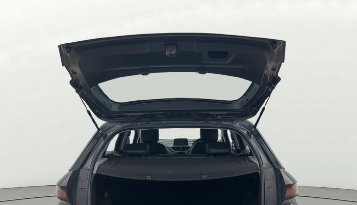 2021 Tata ALTROZ XZ PETROL, Petrol, Manual, 37,444 km, Boot Door Open