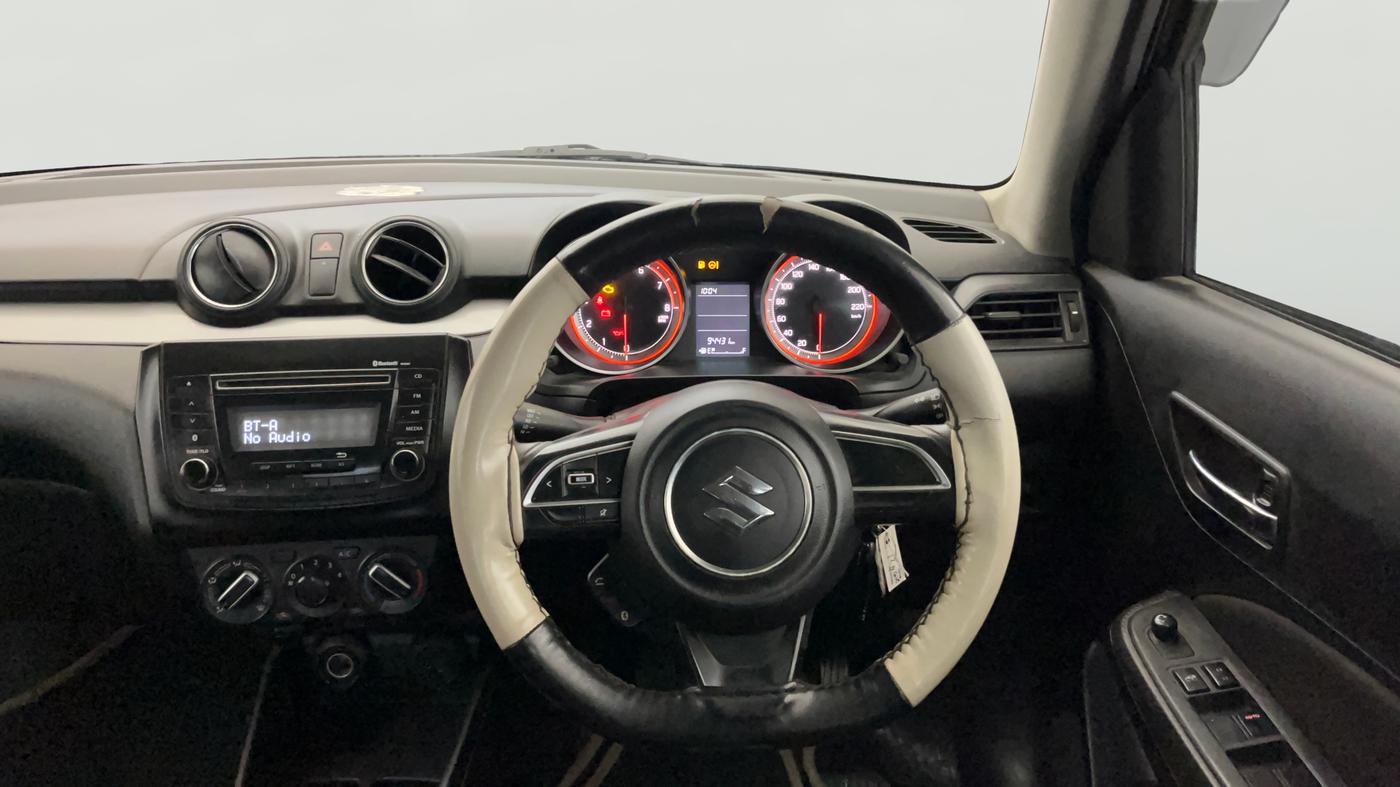 2020 Maruti Swift VXI, Petrol, Manual, 94,494 km, Steering Wheel Close Up