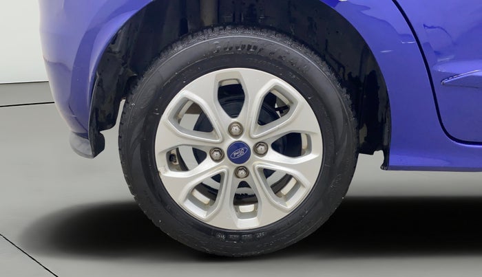 2017 Ford New Figo TITANIUM 1.2 PETROL MT, Petrol, Manual, 77,672 km, Right Rear Wheel