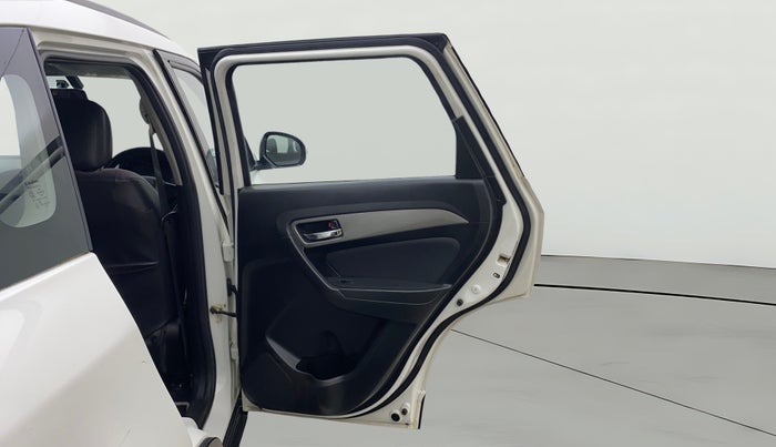 2019 Maruti Vitara Brezza ZDI PLUS AMT, Diesel, Automatic, 1,08,164 km, RHS Rear Door