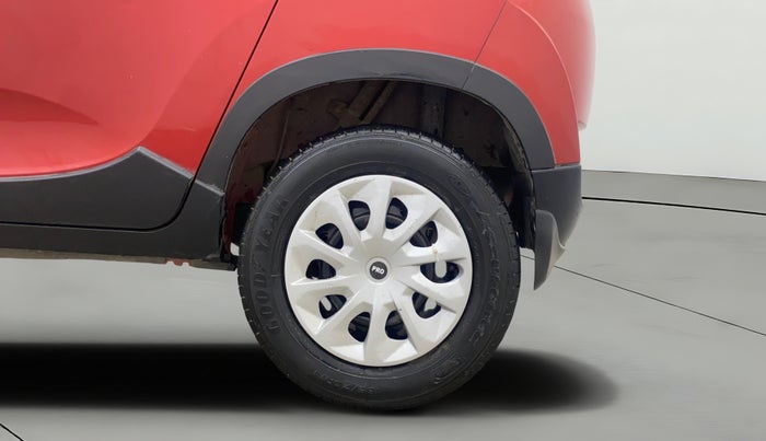 2016 Mahindra Kuv100 K6 PLUS D 6 STR, Diesel, Manual, 85,537 km, Left Rear Wheel