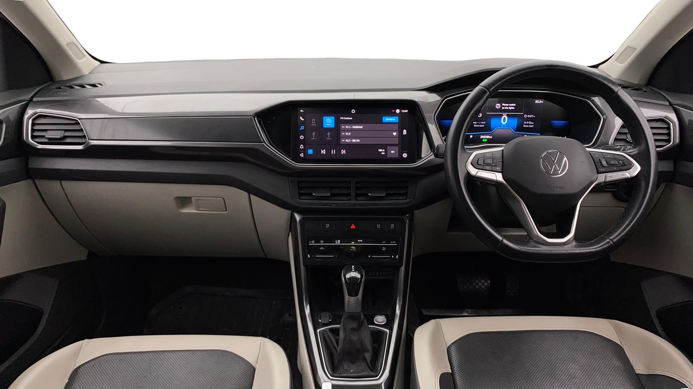 2023 Volkswagen TAIGUN TOPLINE 1.0 TSI AT, Petrol, Automatic, 34,848 km, Dashboard