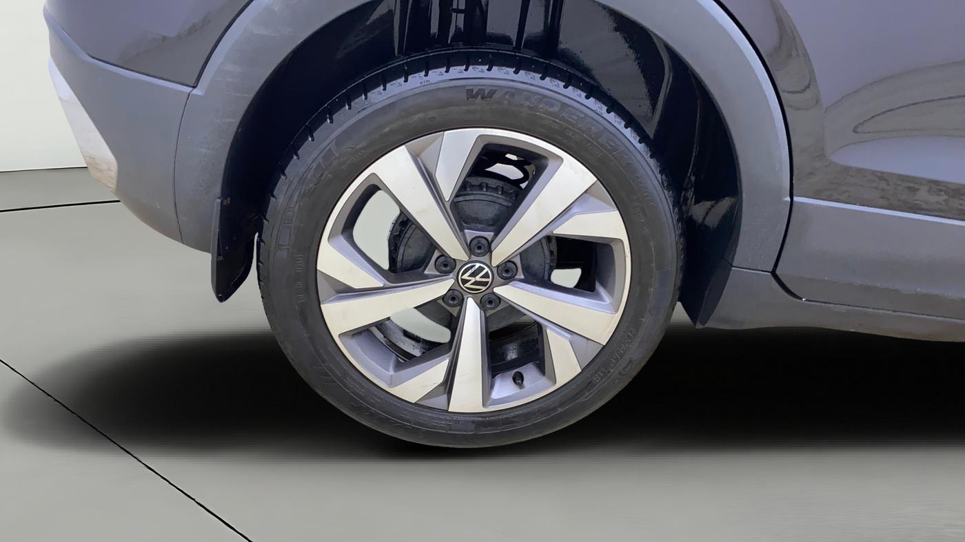 2025 Volkswagen TAIGUN TOPLINE 1.0 TSI AT, Petrol, Automatic, 20,094 km, Right Rear Wheel