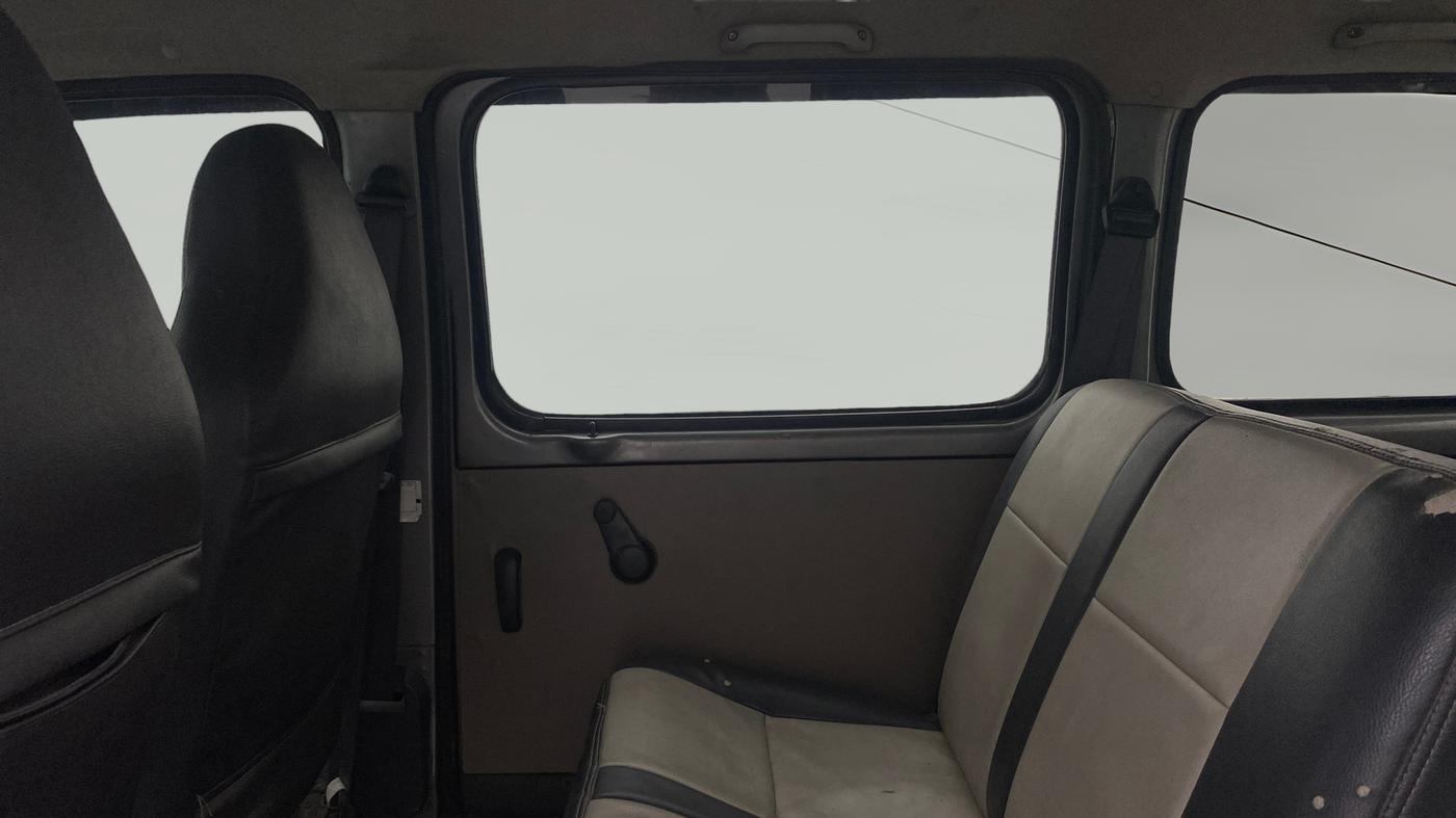 2016 Maruti Eeco 7 STR, Petrol, Manual, 33,663 km, RHS Rear Door