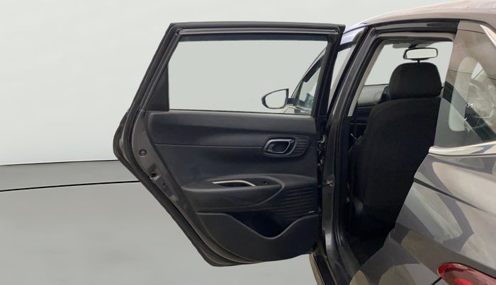 2023 Hyundai NEW I20 ASTA (O) 1.2 IVT, Petrol, Automatic, 9,125 km, LHS Rear Door