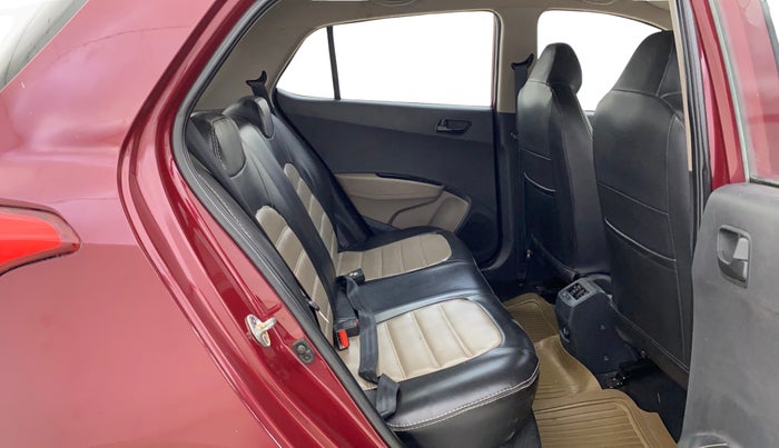 2016 Hyundai Grand i10 MAGNA 1.2 KAPPA VTVT, Petrol, Manual, 25,552 km, Right Side Rear Door Cabin