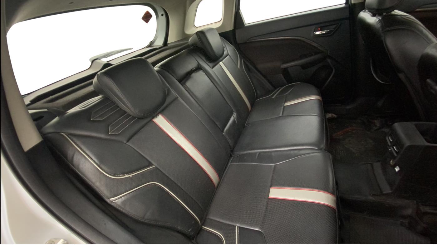 2023 Maruti BREZZA ZXI S-CNG, CNG, Manual, 1,29,749 km, Right Side Rear Door Cabin