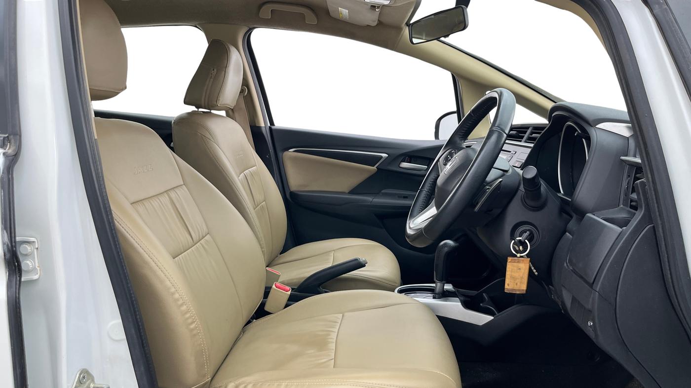 2017 Honda Jazz 1.2L I-VTEC V AT, Petrol, Automatic, 26,208 km, Right Side Front Door Cabin