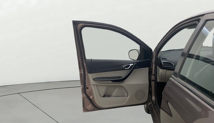 2018 Tata Tiago XZ PETROL, Petrol, Manual, 13,875 km, LHS Front Door