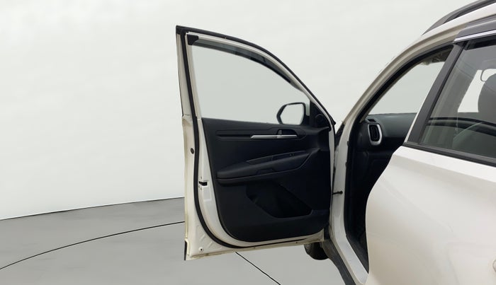 2021 KIA SONET HTK PLUS 1.2, Petrol, Manual, 26,883 km, LHS Front Door