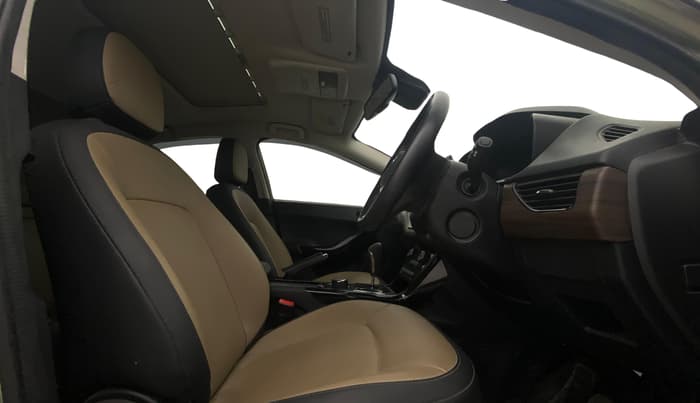 2023 Tata NEXON XZA PLUS LUX SUNROOF KAZIRANGA PETROL, Petrol, Automatic, 41,168 km, Right Side Front Door Cabin