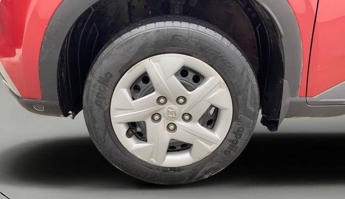 2021 Hyundai VENUE S 1.2, Petrol, Manual, 52,080 km, Left Front Wheel