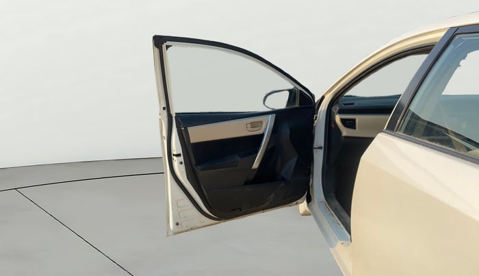 2016 Toyota Corolla Altis JS PETROL, Petrol, Manual, 73,979 km, LHS Front Door