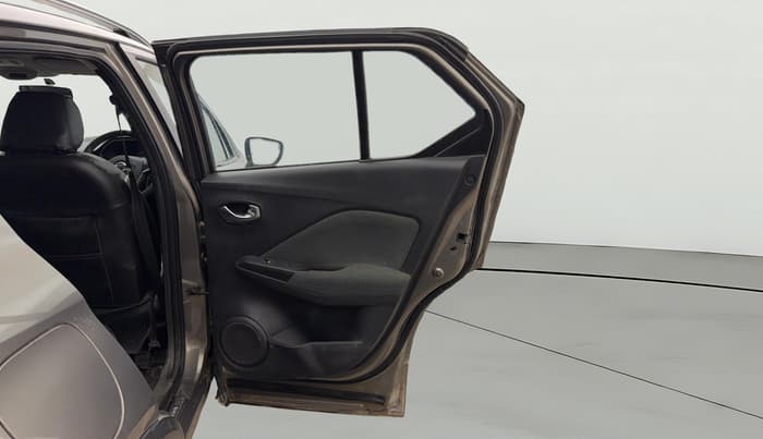2021 Nissan Kicks XV 1.5, Petrol, Manual, 29,227 km, RHS Rear Door