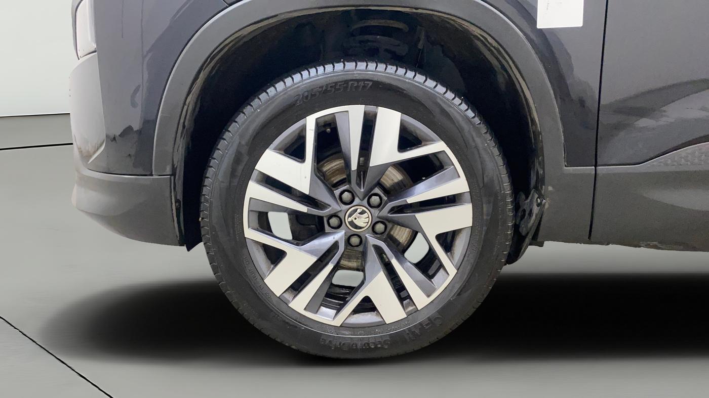 2025 Skoda Kylaq Prestige AT, Petrol, Automatic, 16,020 km, Left Front Wheel