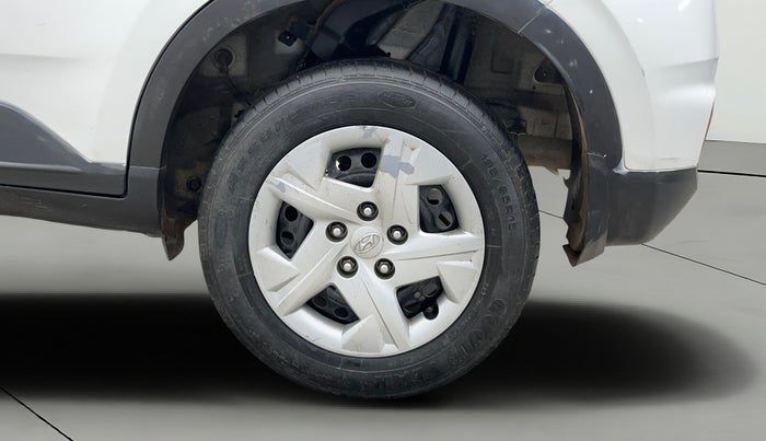 2021 Hyundai VENUE S 1.2, Petrol, Manual, 53,312 km, Left Rear Wheel