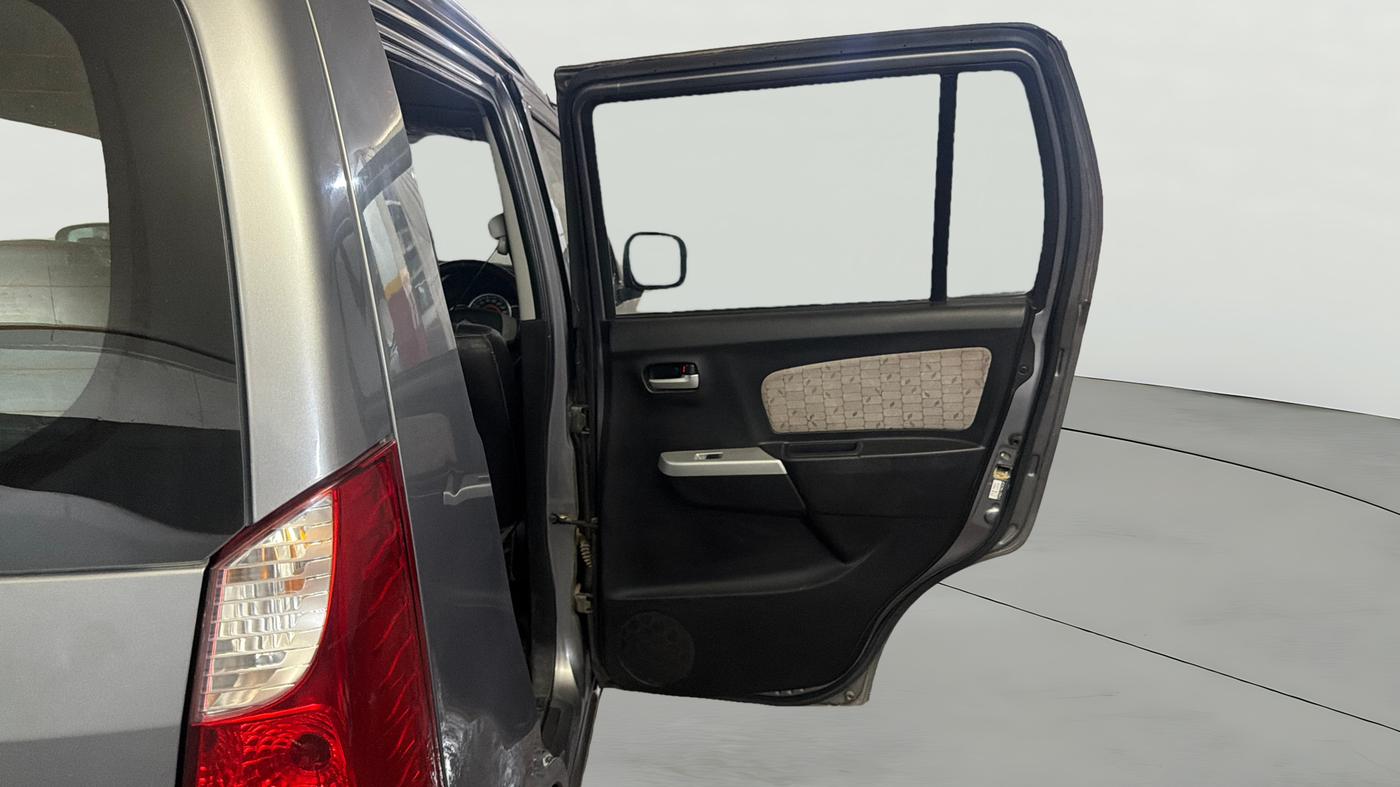 2016 Maruti Wagon R 1.0 VXI, Petrol, Manual, 38,381 km, RHS Rear Door