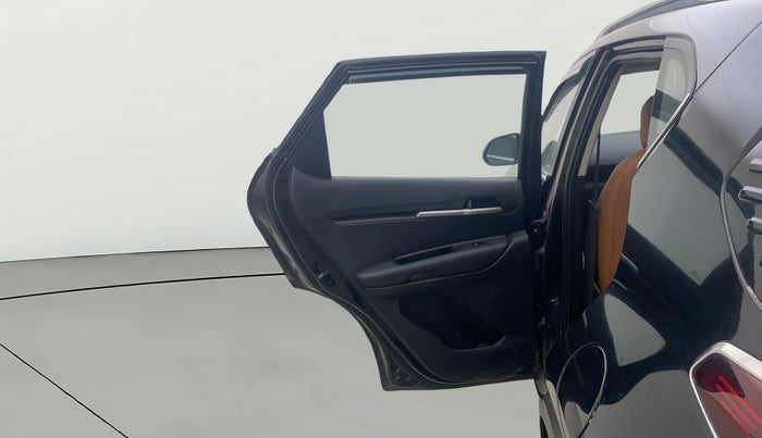 2022 KIA SONET HTK PLUS 1.2, Petrol, Manual, 26,983 km, LHS Rear Door