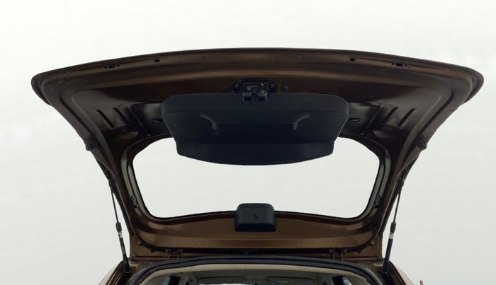 2015 Renault Duster 85 PS RXE DIESEL, Diesel, Manual, 97,125 km, Boot Door Open