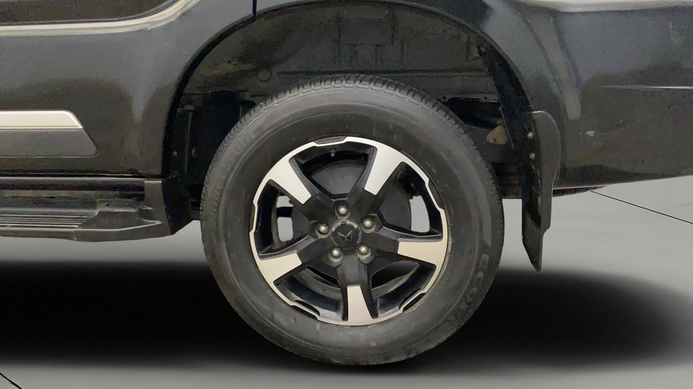 2023 Mahindra SCORPIO CLASSIC S11 7STR, Diesel, Manual, 38,227 km, Left Rear Wheel
