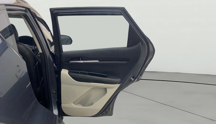 2020 KIA SONET HTX 1.0 IMT, Petrol, Manual, 48,037 km, RHS Rear Door