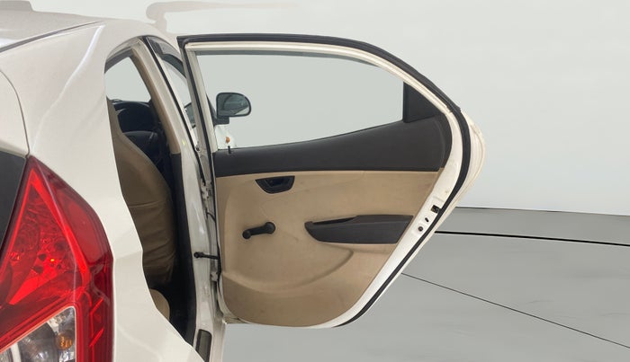 2015 Hyundai Eon ERA +, Petrol, Manual, 86,618 km, RHS Rear Door