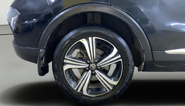 2023 MG ASTOR SHARP 1.5 CVT, Petrol, Automatic, 17,581 km, Right Rear Wheel