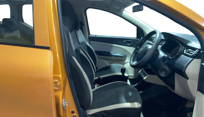 2020 Renault TRIBER RXL MT, Petrol, Manual, 87,663 km, Right Side Front Door Cabin