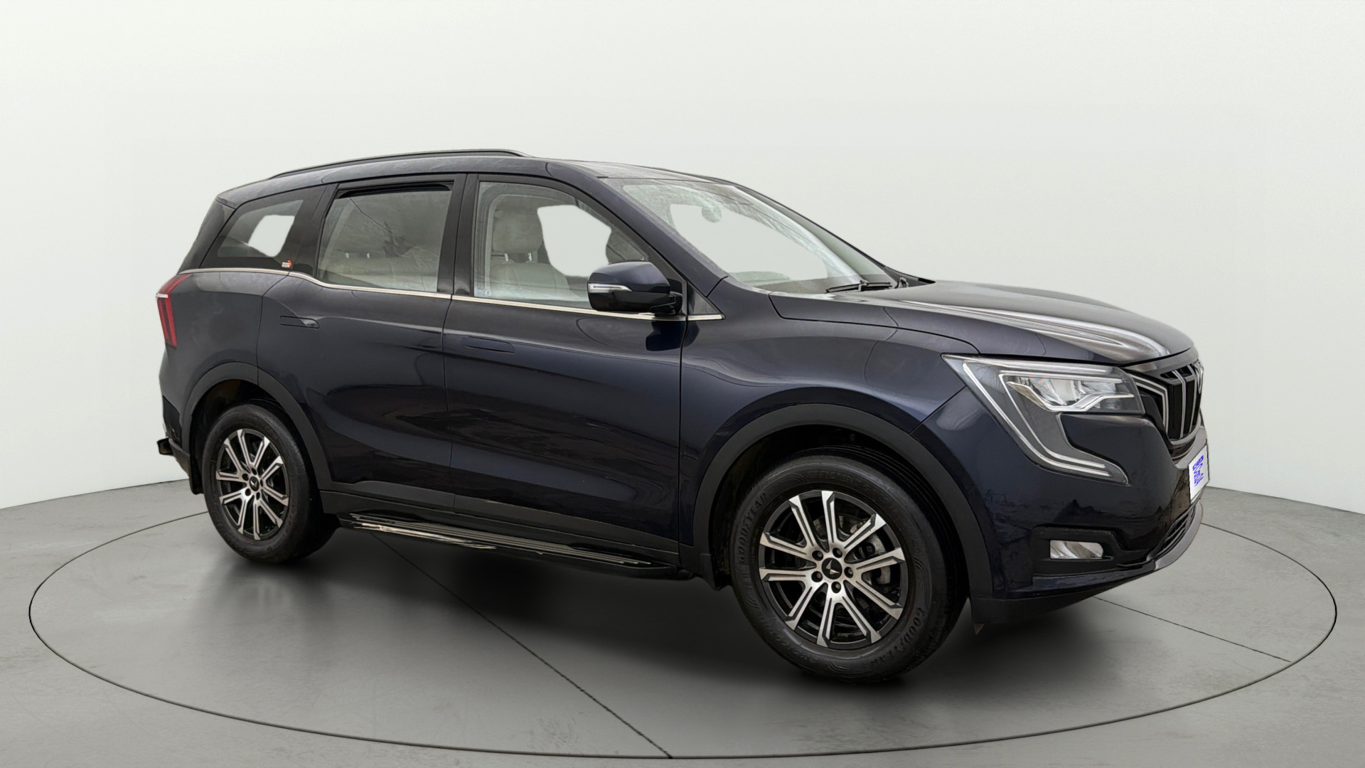 2024 Mahindra XUV700 2021-2026 AX 7 P MT 7 STR