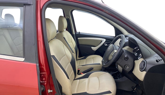 2017 Nissan Terrano XL (P), Petrol, Manual, 43,772 km, Right Side Front Door Cabin