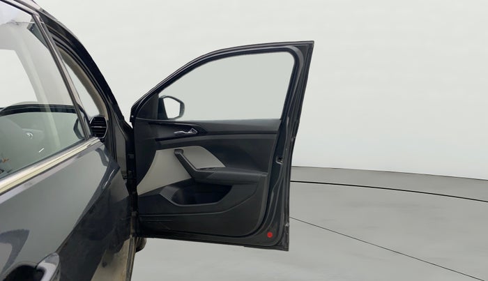 2023 Skoda KUSHAQ STYLE 1.0L TSI AT (6 AIRBAGS), Petrol, Automatic, 20,903 km, RHS Front Door