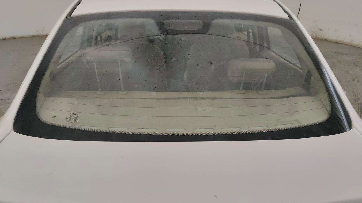 2016 Ford Figo Aspire TITANIUM 1.2 PETROL, Petrol, Manual, 83,026 km, Rear Windshield