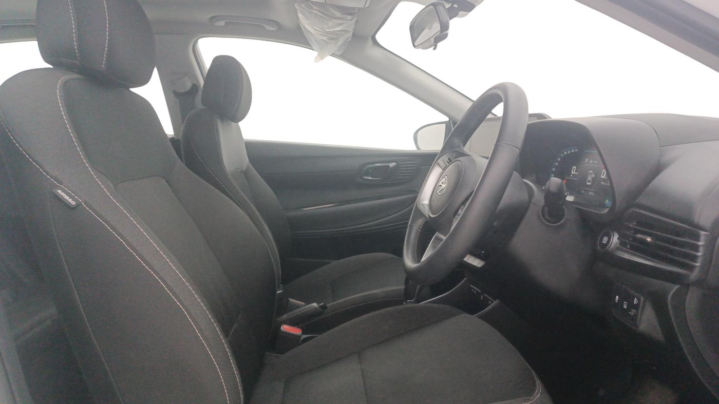 2022 Hyundai NEW I20 ASTA (O) 1.2 AT, Petrol, Automatic, 8,598 km, Right Side Front Door Cabin