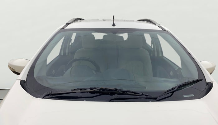 2016 Ford Ecosport TITANIUM 1.5L PETROL AT, Petrol, Automatic, 1,00,877 km, Front Windshield