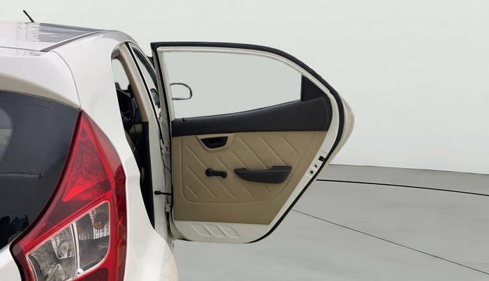 2017 Hyundai Eon ERA +, Petrol, Manual, 39,841 km, RHS Rear Door