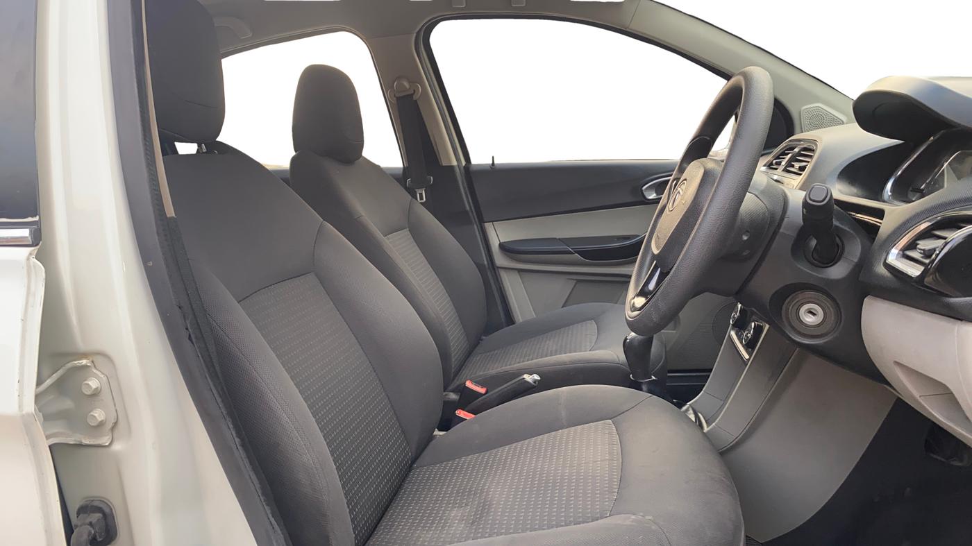 2019 Tata Tiago XZ PLUS PETROL, Petrol, Manual, 68,021 km, Right Side Front Door Cabin