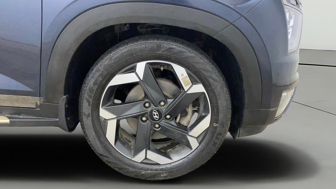 2022 Hyundai ALCAZAR 1.5 SIGNATURE (O) AT 6STR, Diesel, Automatic, 73,562 km, Right Front Wheel