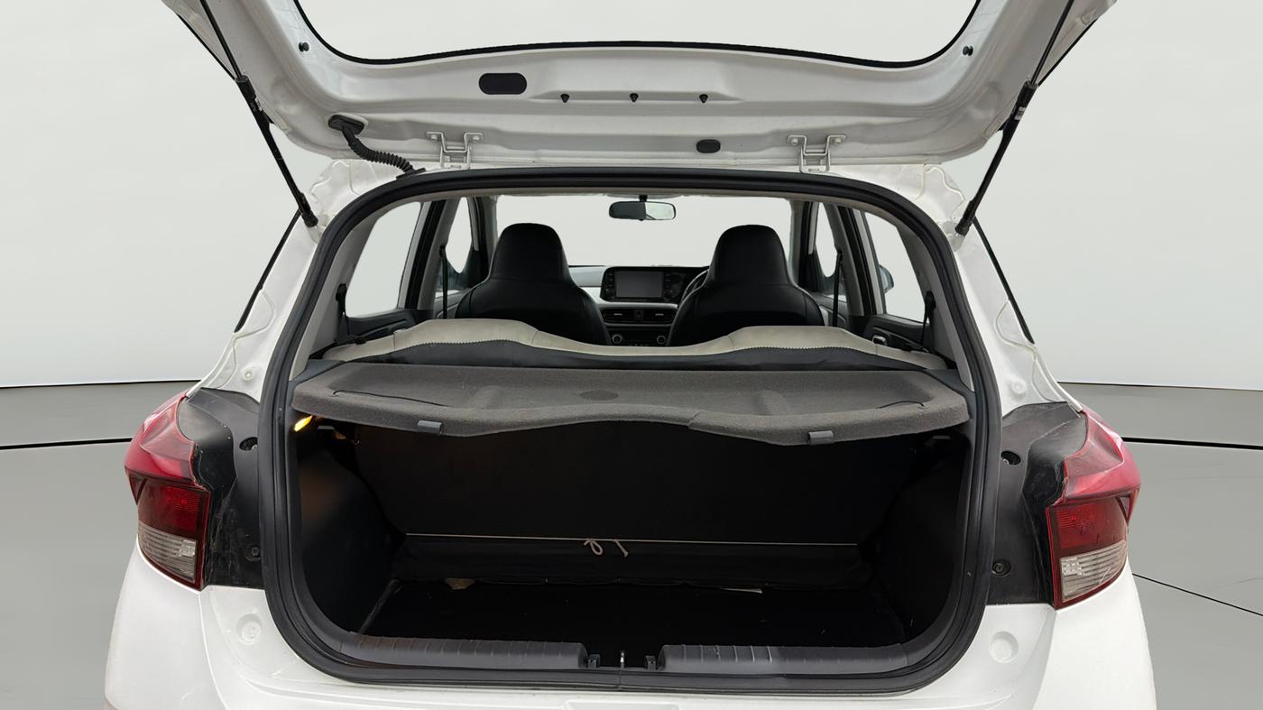 2023 Hyundai GRAND I10 NIOS SPORTZ 1.2 KAPPA VTVT, Petrol, Manual, 80,228 km, Boot Open Zoomed View