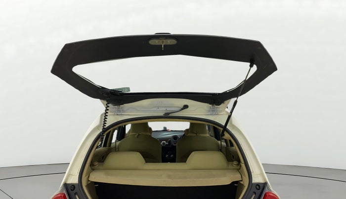 2014 Honda Brio S MT, Petrol, Manual, 1,00,976 km, Boot Door Open